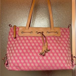 Dooney  Bourke Inc. Purse